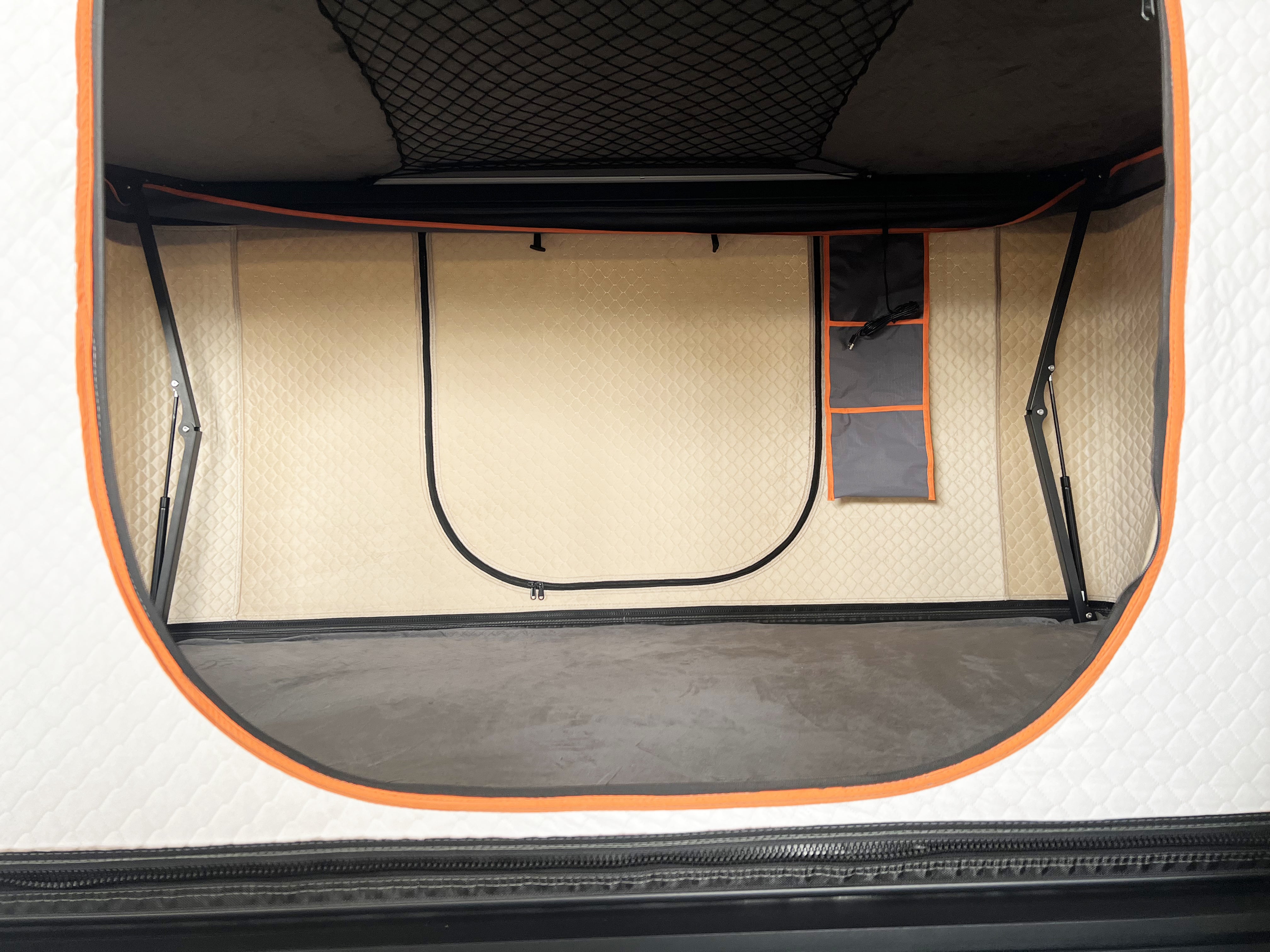Jiadrooe Custom 4-Season Quilted Thermal Liner for Rooftop Tents (Zip-in Insulation)